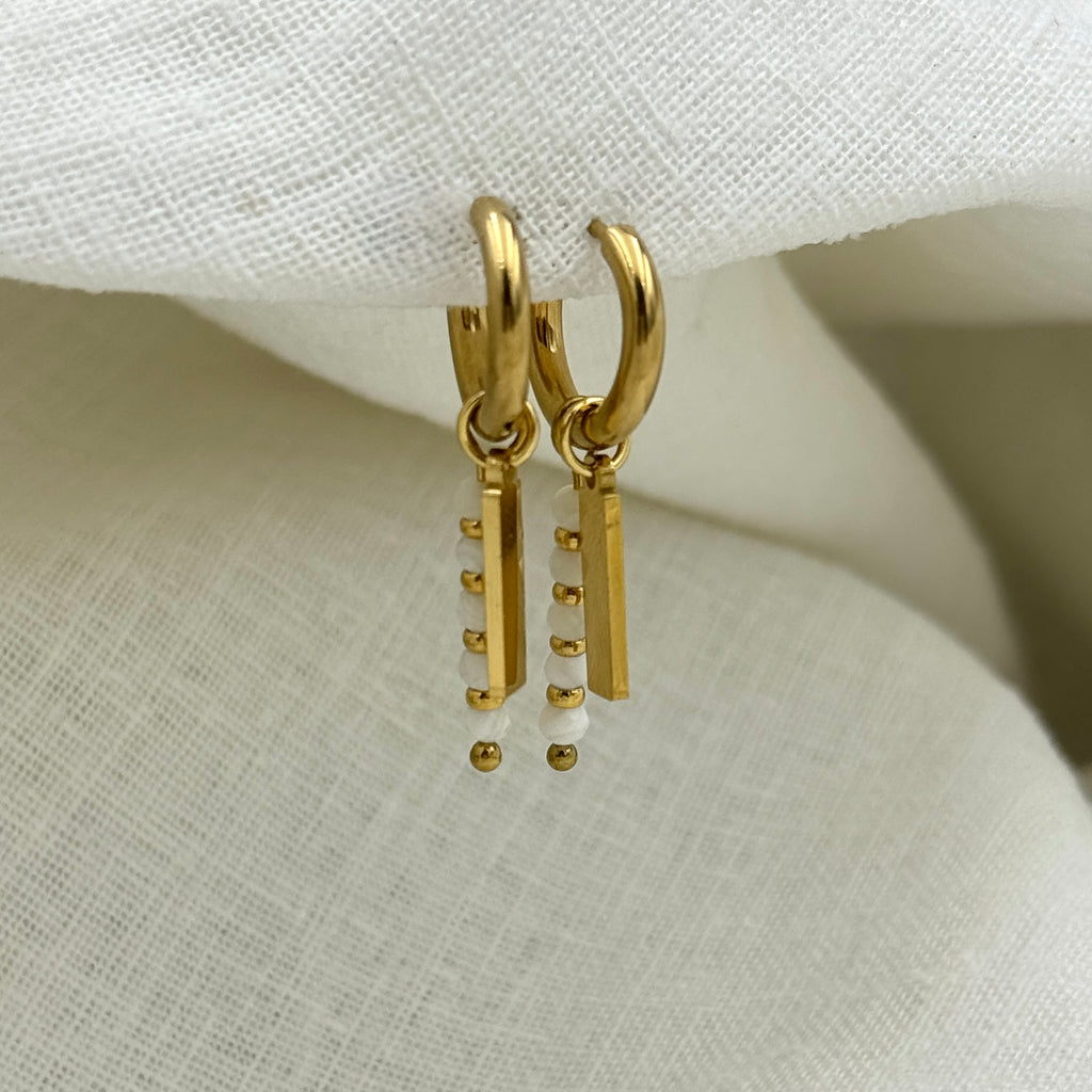 Luna Dusty White oorbellen