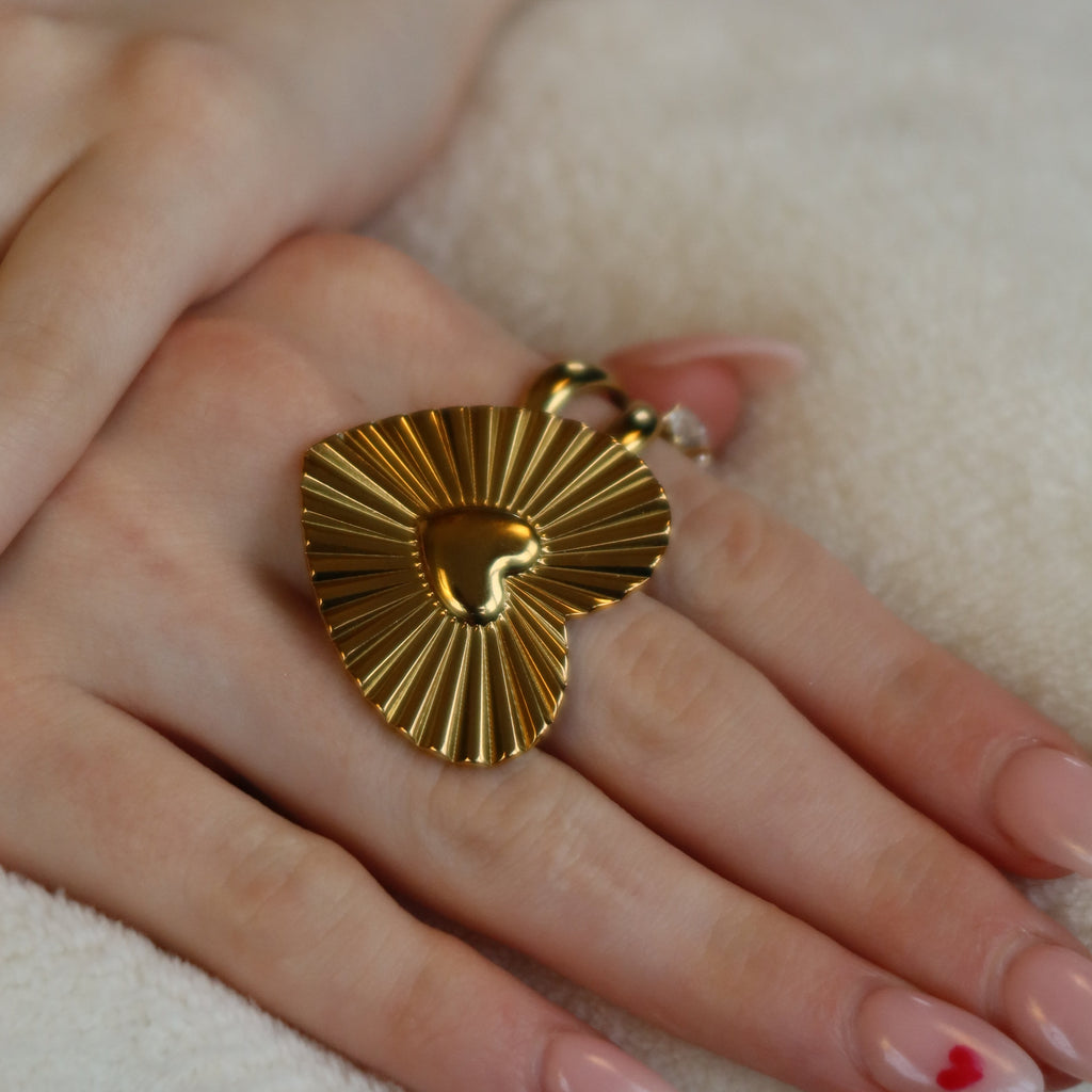 Ring Beating heart
