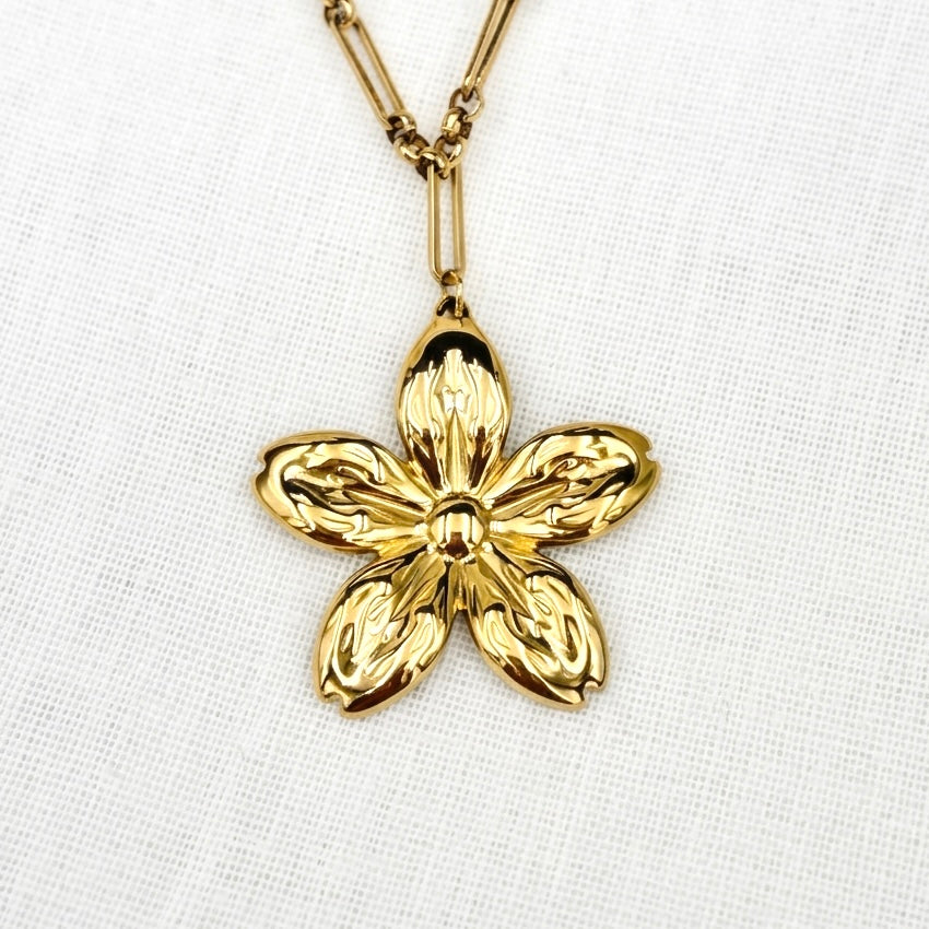 Lange ketting golden flower