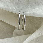 Oorbellen basic zilveren hoops 3cm
