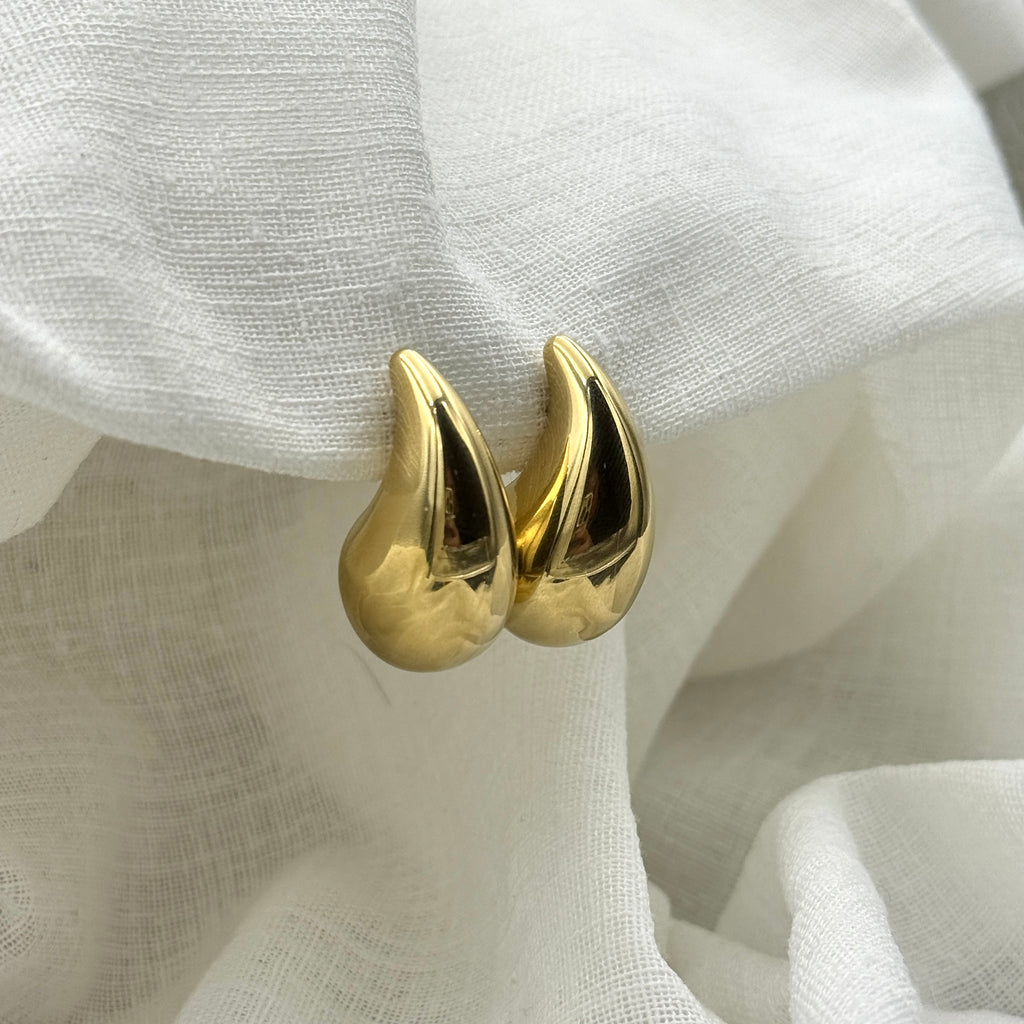 Oorbellen basic golden drop large