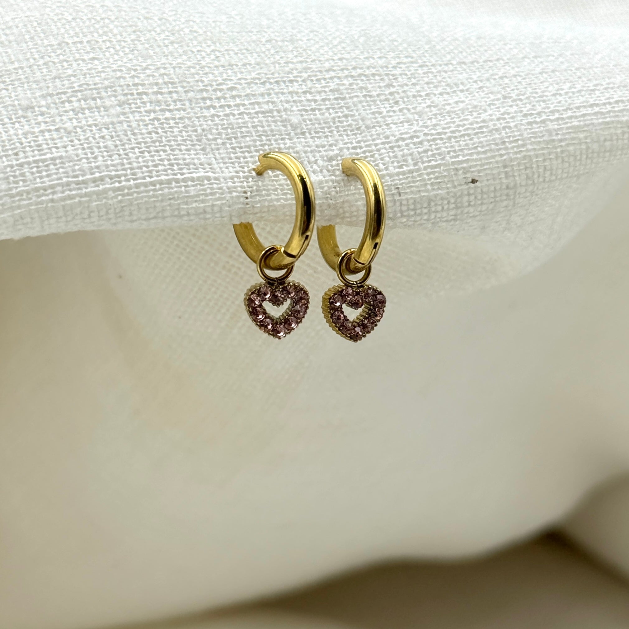 Oorbellen Tiny pink heart