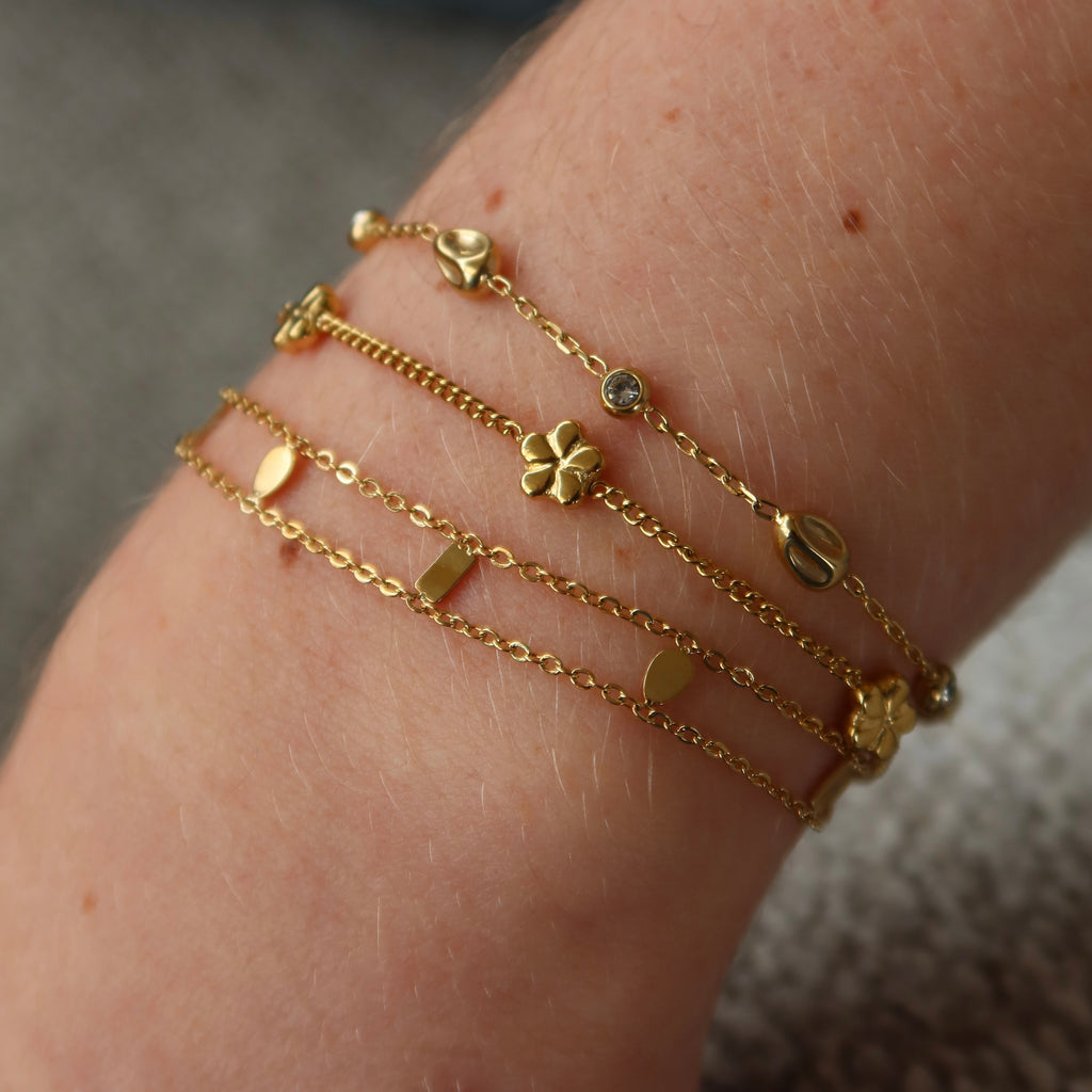 Armband kleine bloemetjes