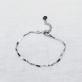 Armband Line of basic