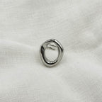 Strong Silver Oval