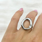 Strong Silver Oval