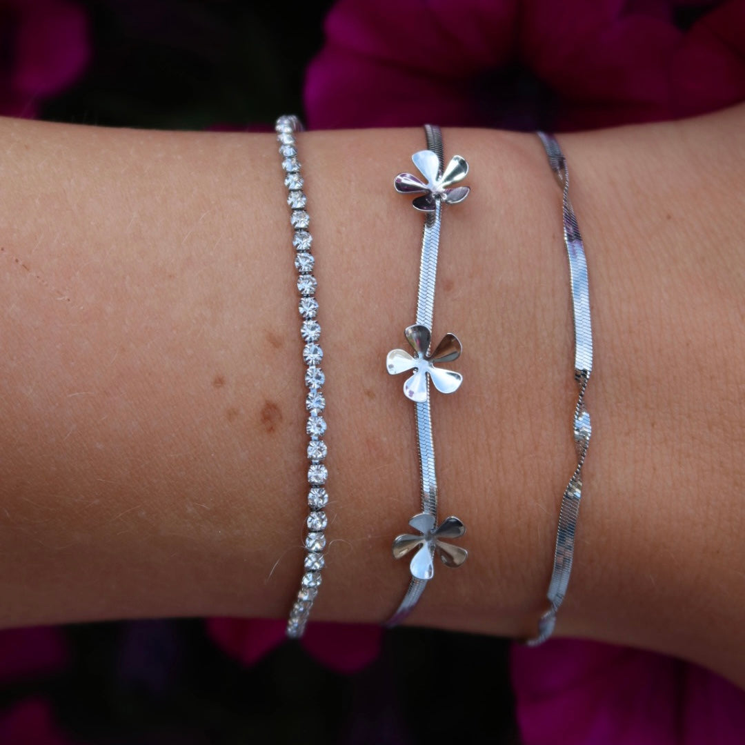 Armband Line of basic