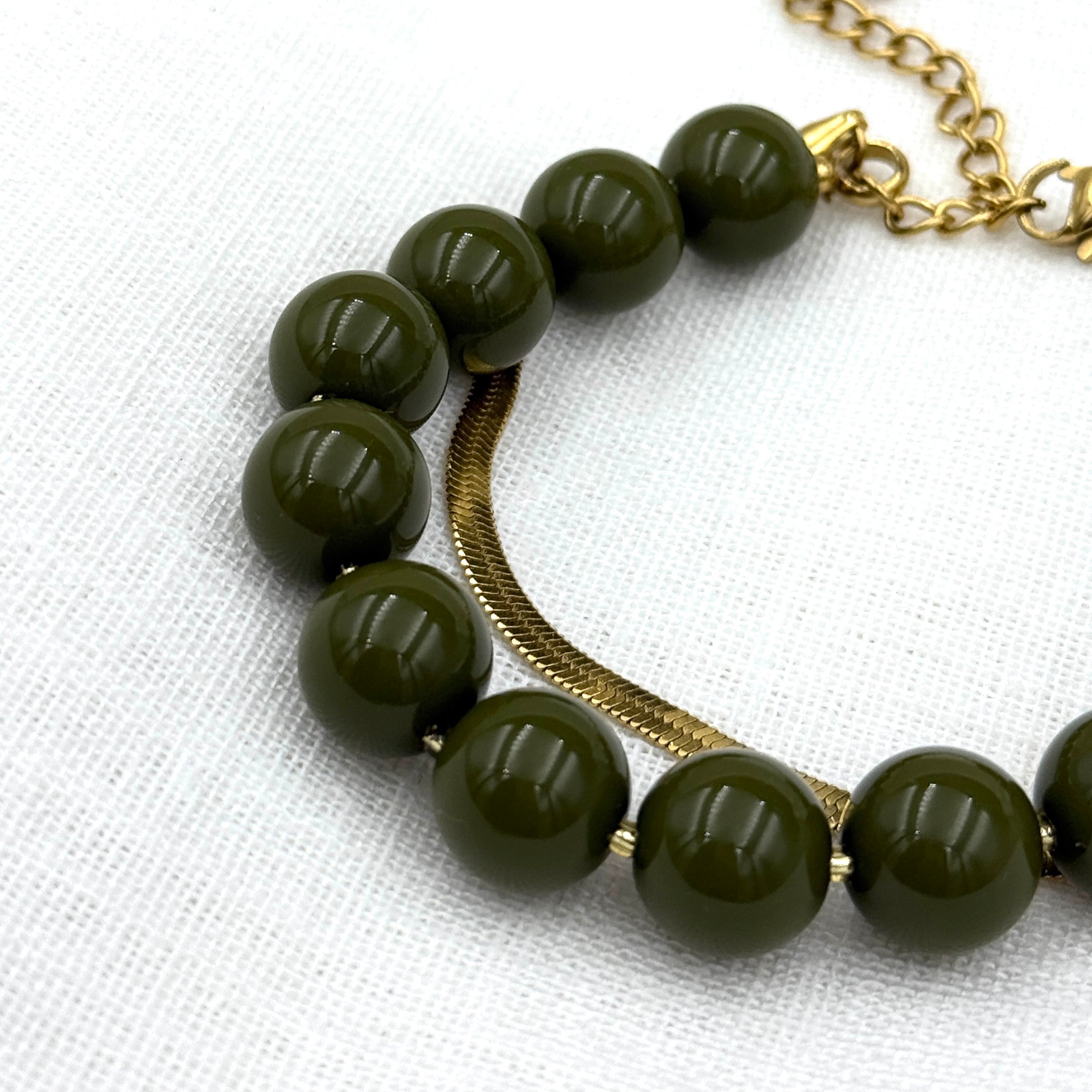 Short Army green Beads
